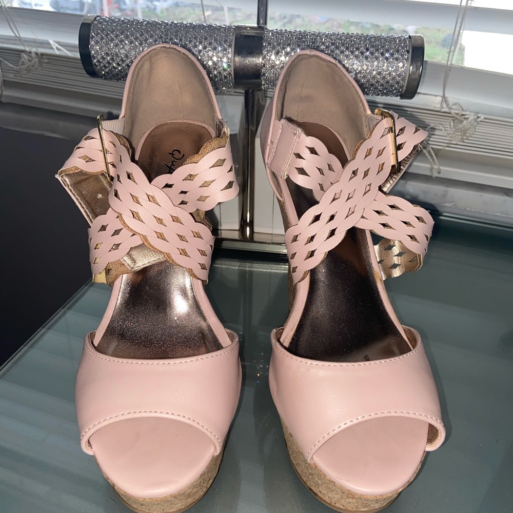 Light Pink Wedges